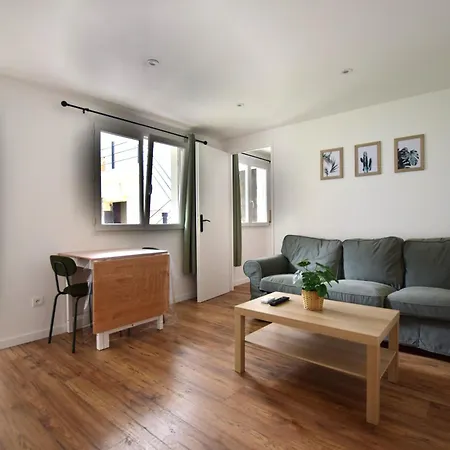 T2 En Rdc Climatise A 50m De La Et Du Port Apartment *