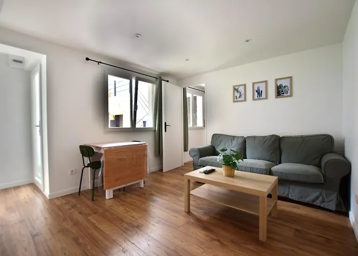 T2 En Rdc Climatisé à 50m De La Et Du Port Appartamento *